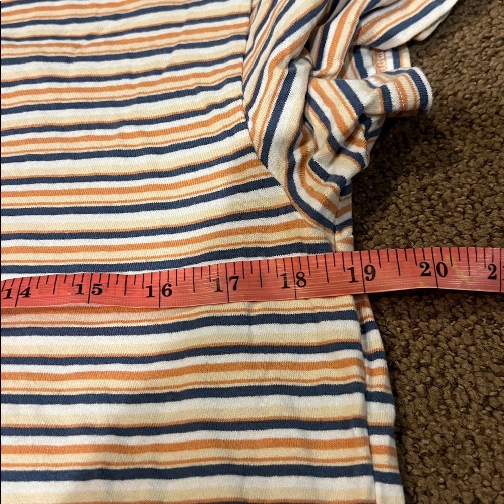 Abercrombie and Fitch 100% cotton striped tee shirt - Picture 5 of 6